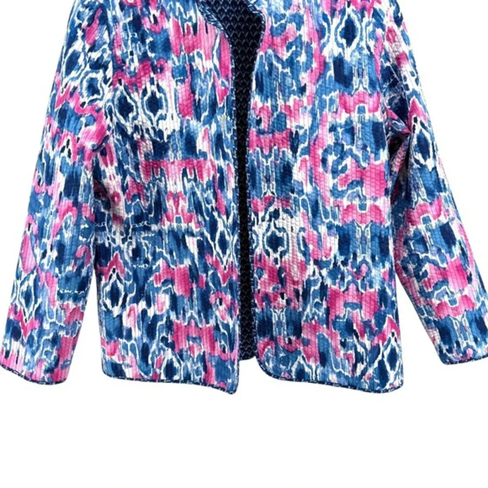 Artisan Quilted Womens M/L Pre-Owned Reversible Jacket Ikat Print‎ Collarless